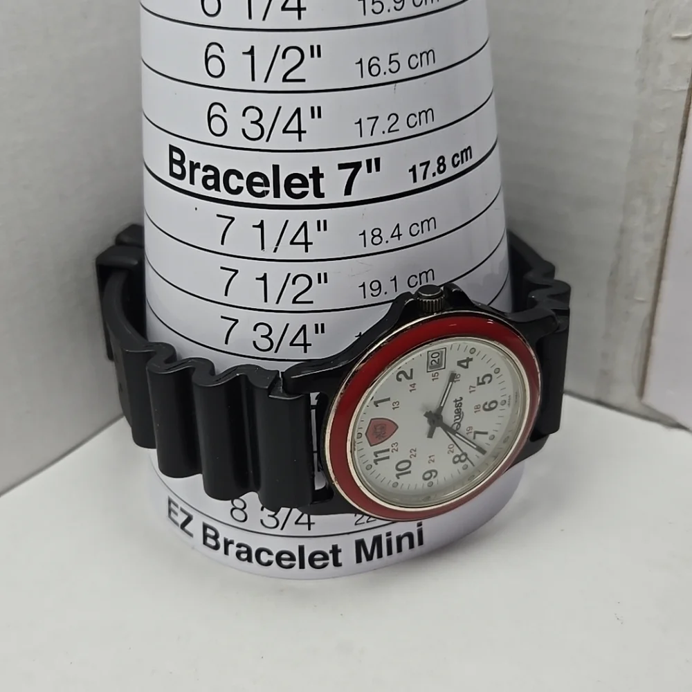 Mens Quest Army Military Style Date Watch 3ATM Quartz LDW-50 New Battery